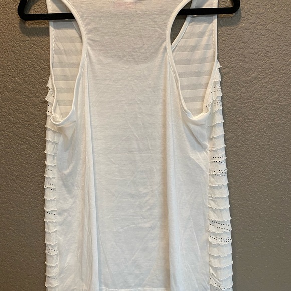 Women’s short sleeve tank top with ruffles on the front and silver embellishment - Picture 3 of 3